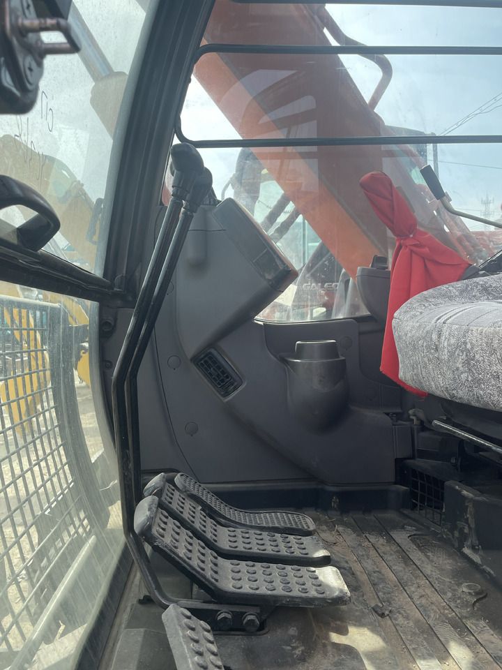 2019 Hitachi ZX80 Crawler Excavator