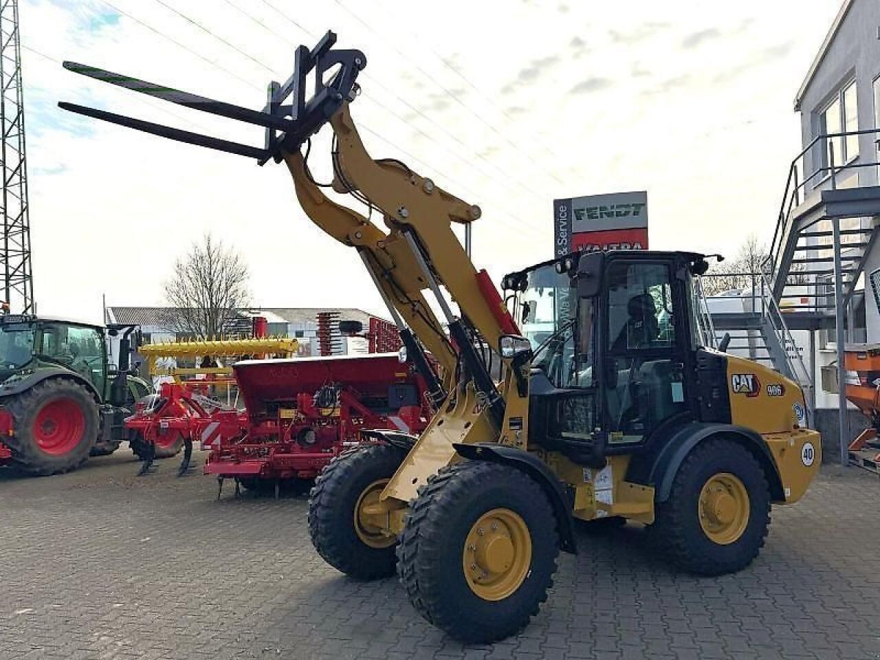 2022 Caterpillar 906-14 Mini Excavator