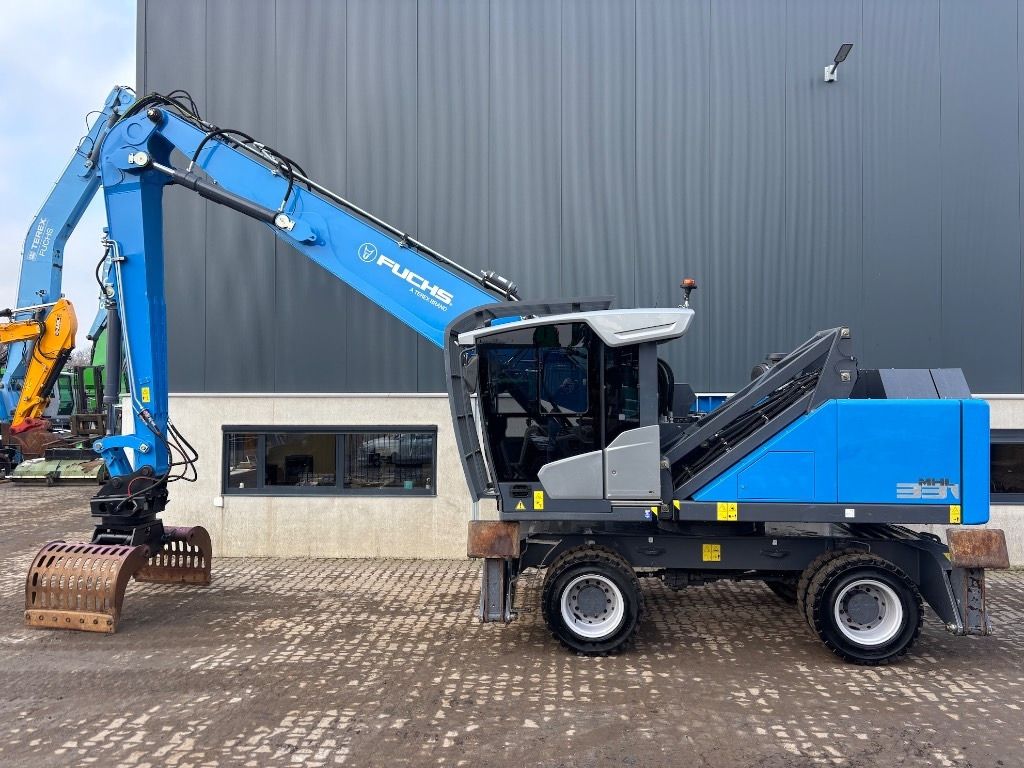 2022 Fuchs MHL331F Material Handler