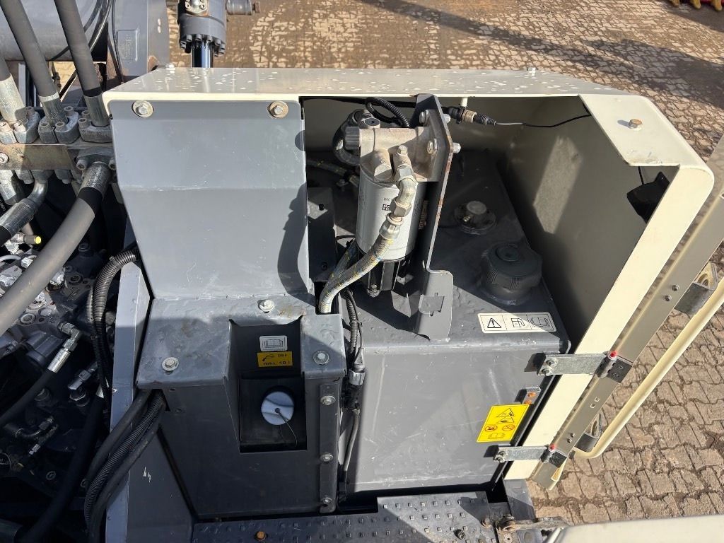 2021 Terex TWH228 Material Handler