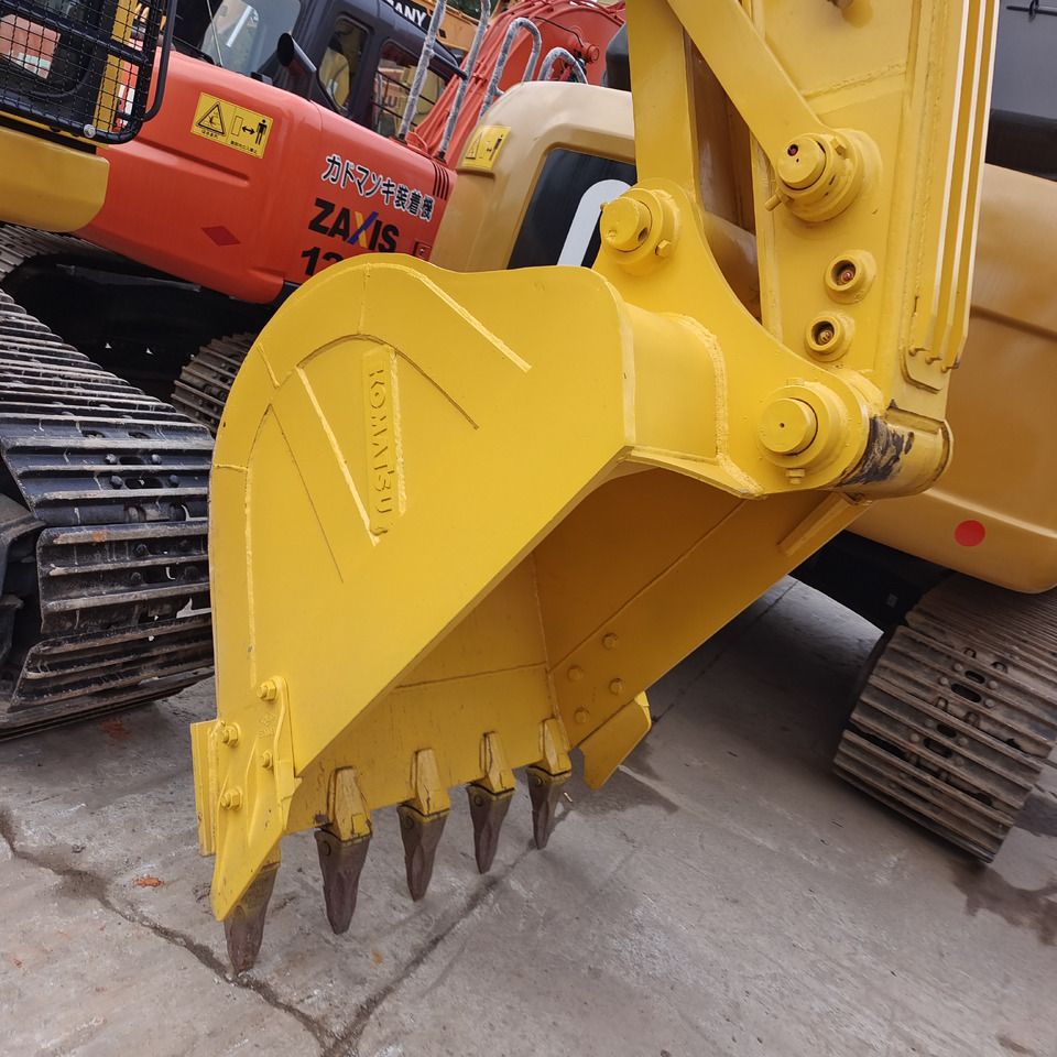 2024 Komatsu PC210LC-8 Crawler Excavator