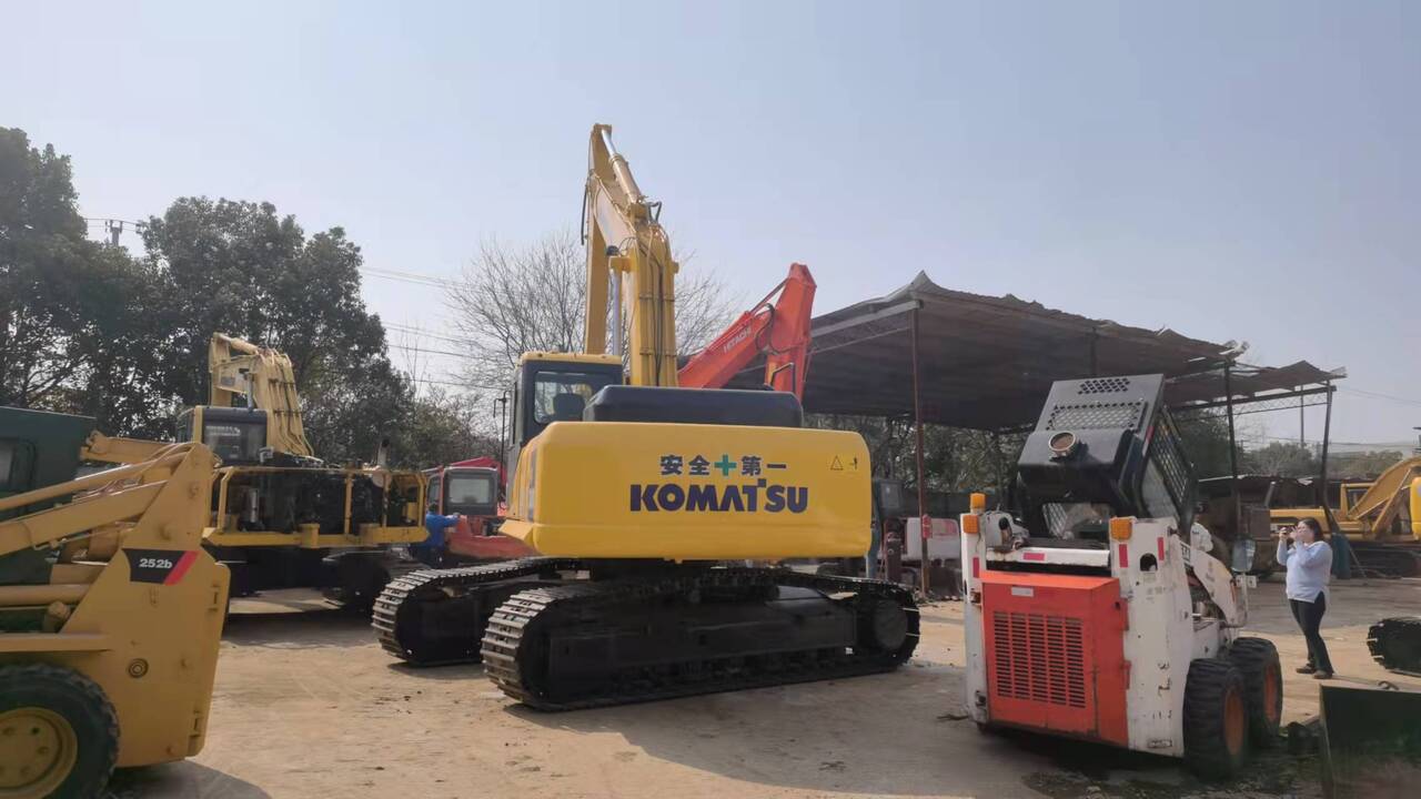 2011 Komatsu PC300-7 Crawler Excavator