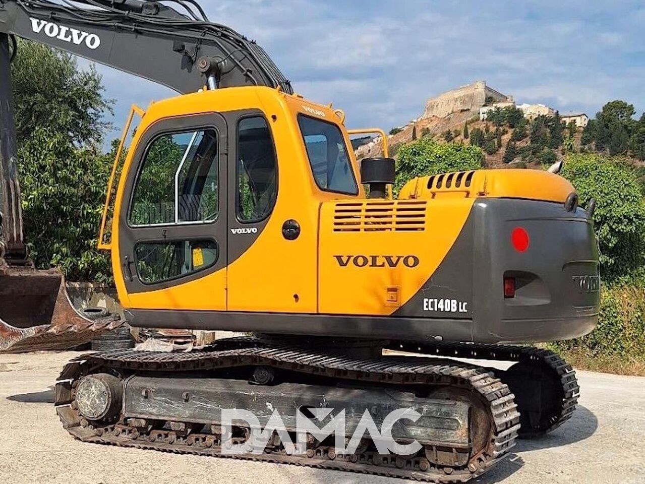 2000 Volvo EC140BLC Crawler Excavator