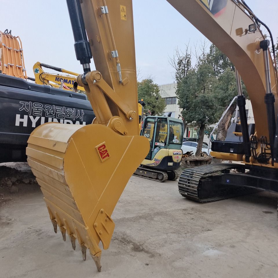 2024 Caterpillar 330D2L Crawler Excavator