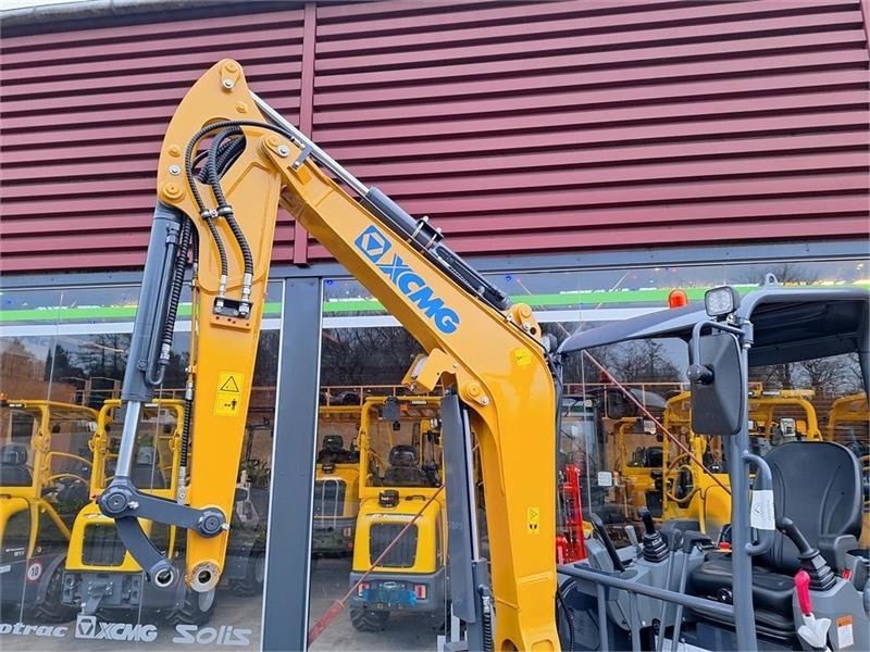 XCMG XE27E Mini Excavator