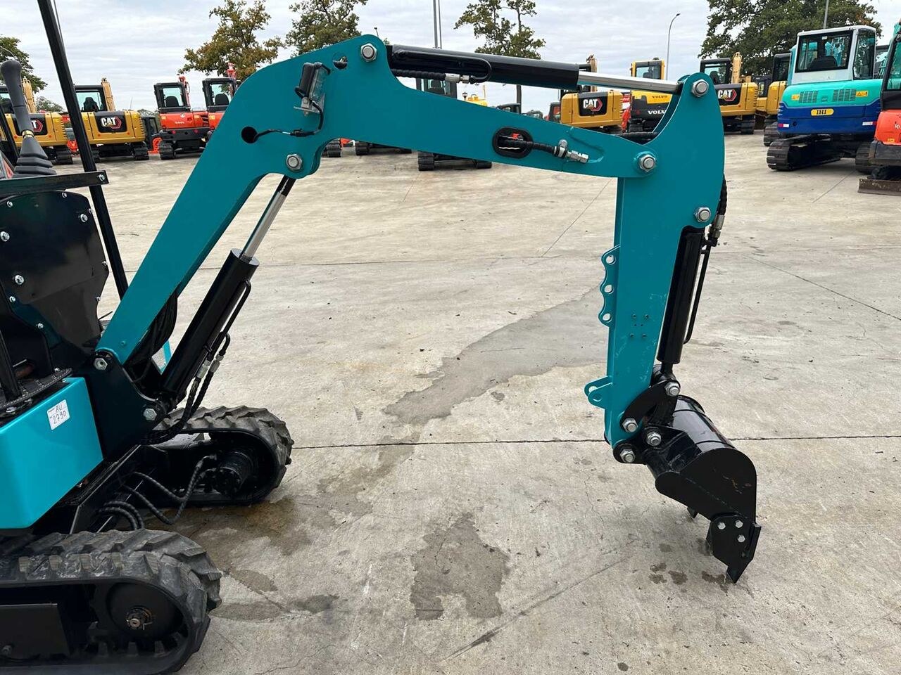 2025 JPC KV12 Mini Excavator