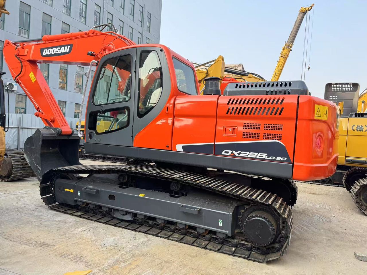 2021 Doosan DX225 Crawler Excavator