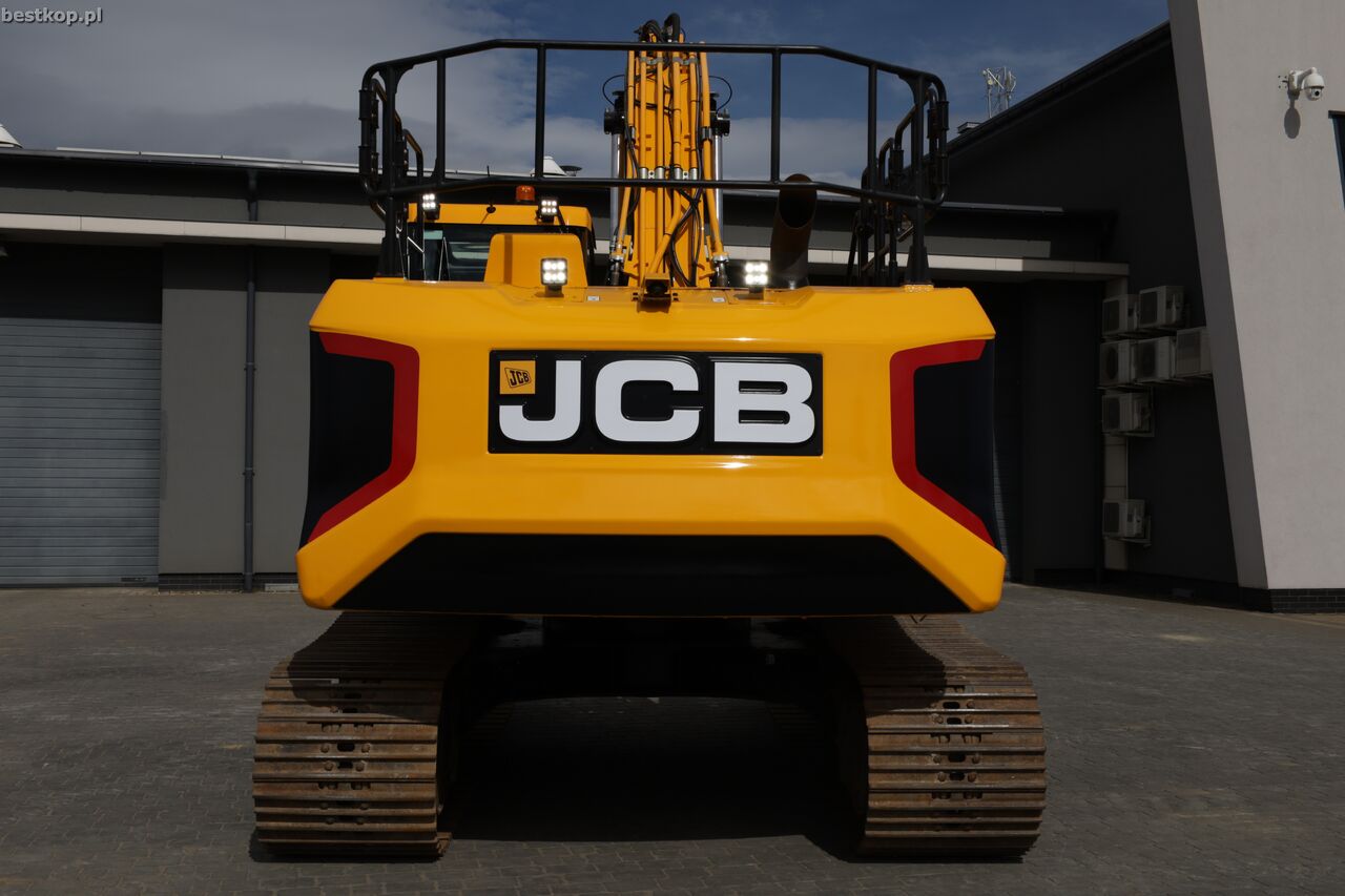 2022 JCB 220X Crawler Excavator