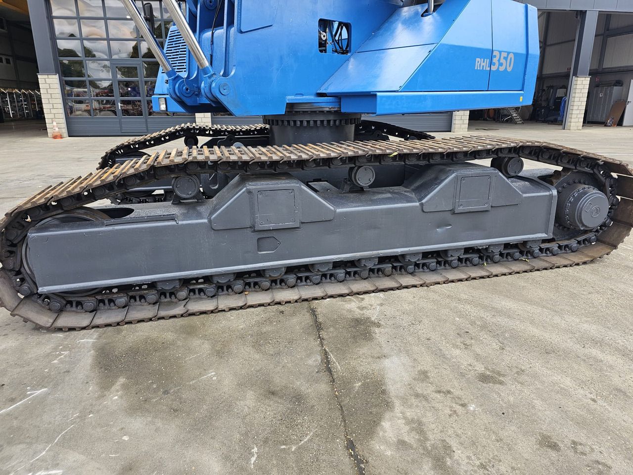 2003 Fuchs RHL 350 Material Handler