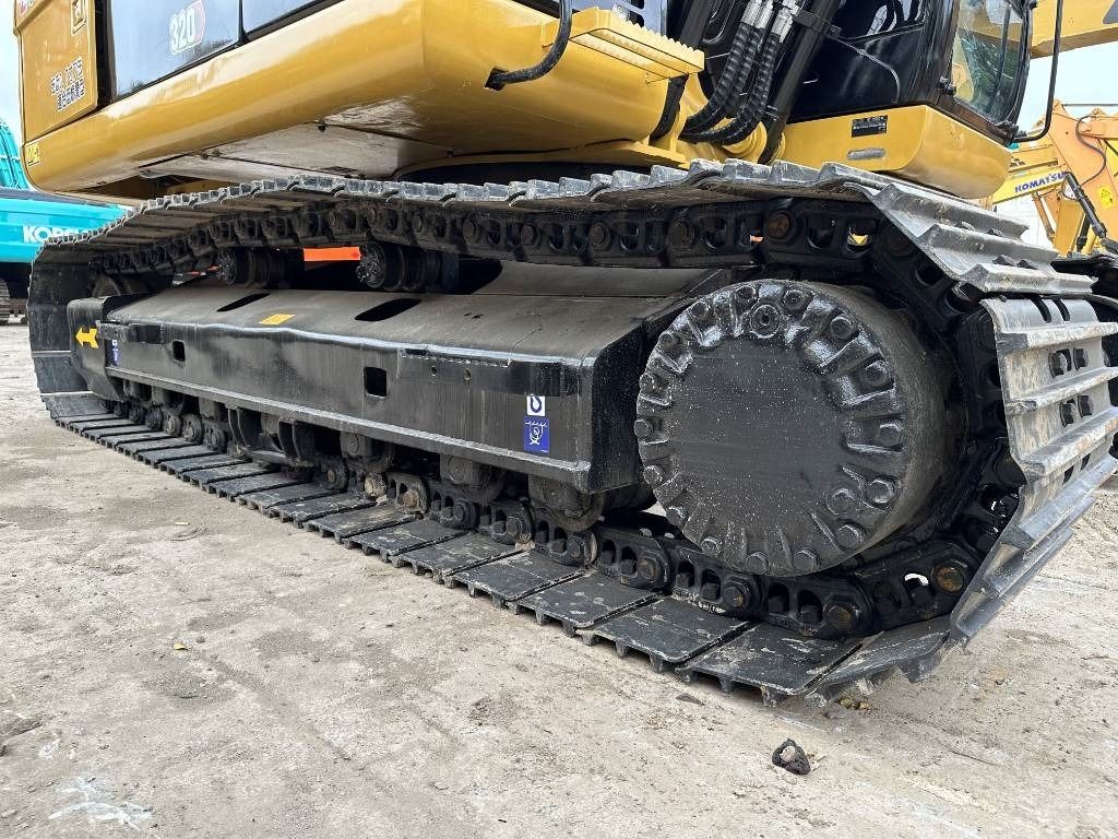 2023 Caterpillar 320D Crawler Excavator