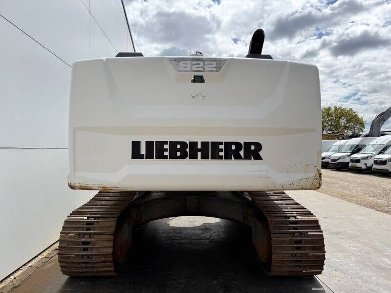2020 Liebherr R922LC Crawler Excavator