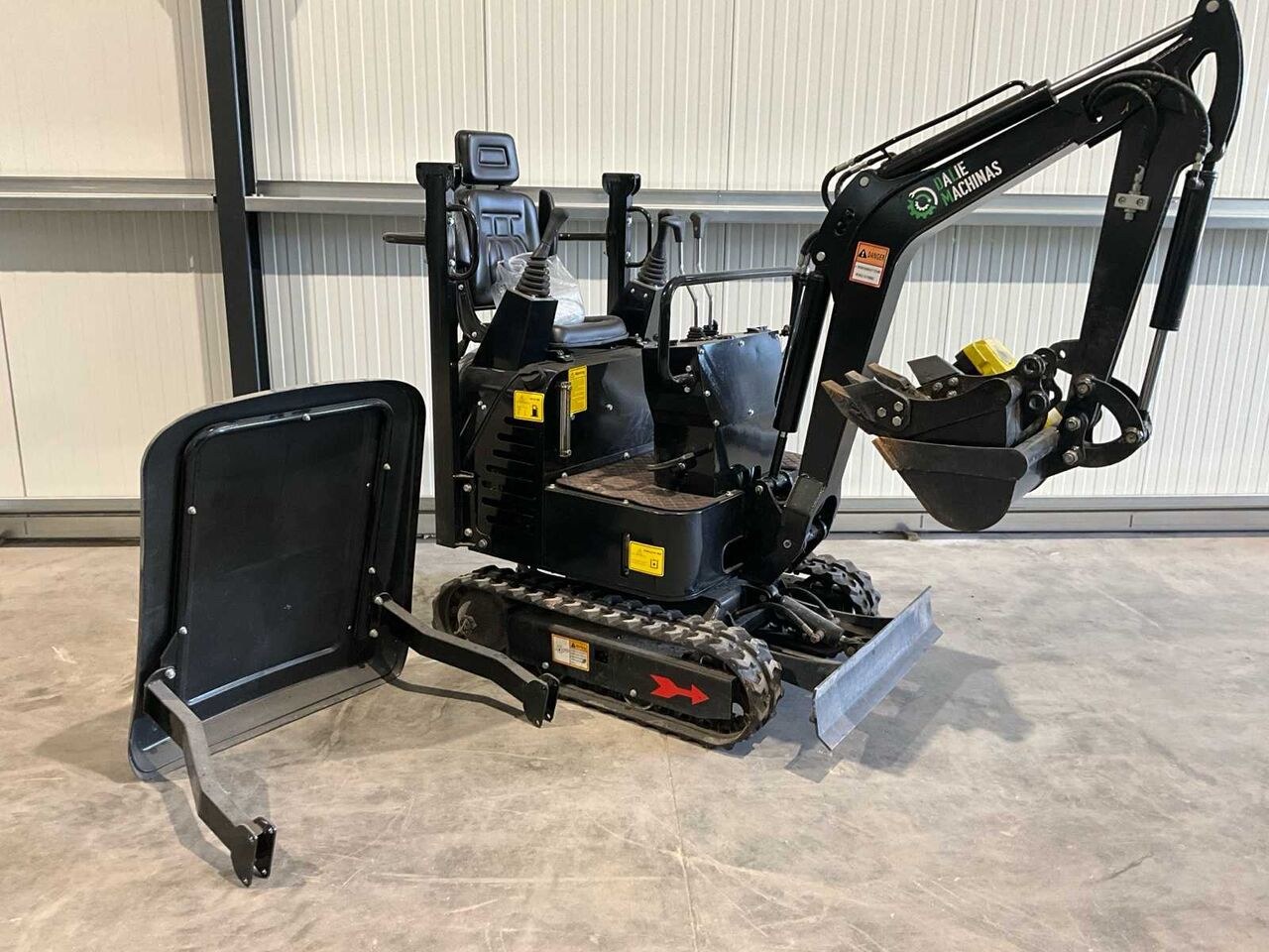 Nuoman 1.2T MINI Excavator BAD 28H!