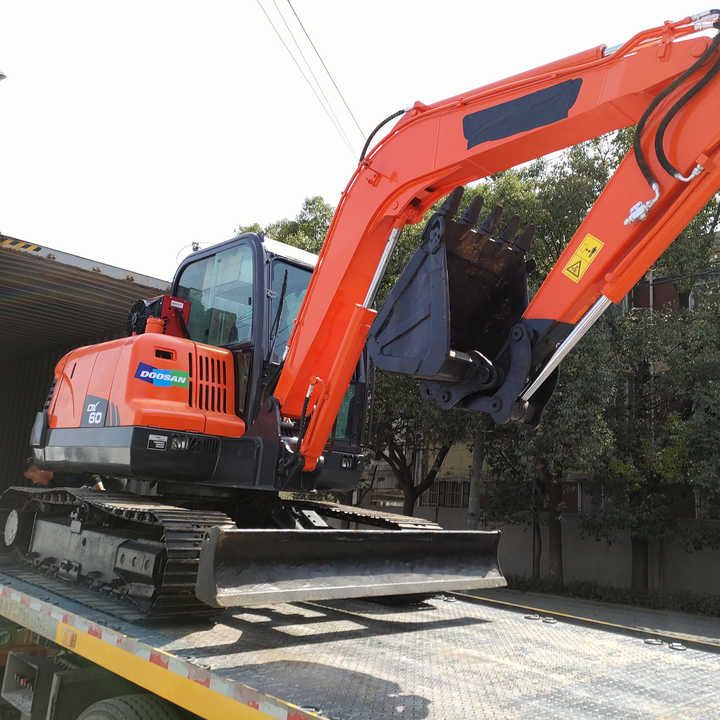 2018 Doosan DH55 Crawler Excavator