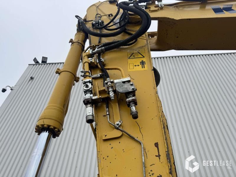 2018 Komatsu PC210LC-11 Crawler Excavator