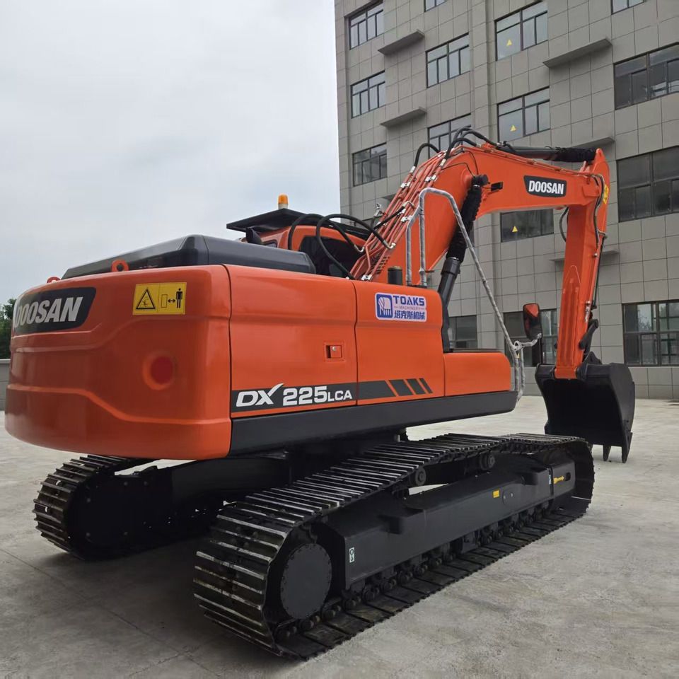 2024 Doosan DX225 Crawler Excavator