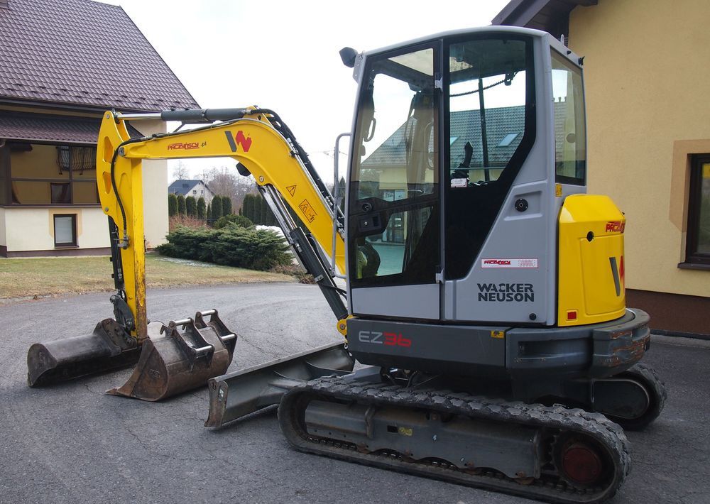 2018 Wacker Neuson EZ36 Mini Excavator