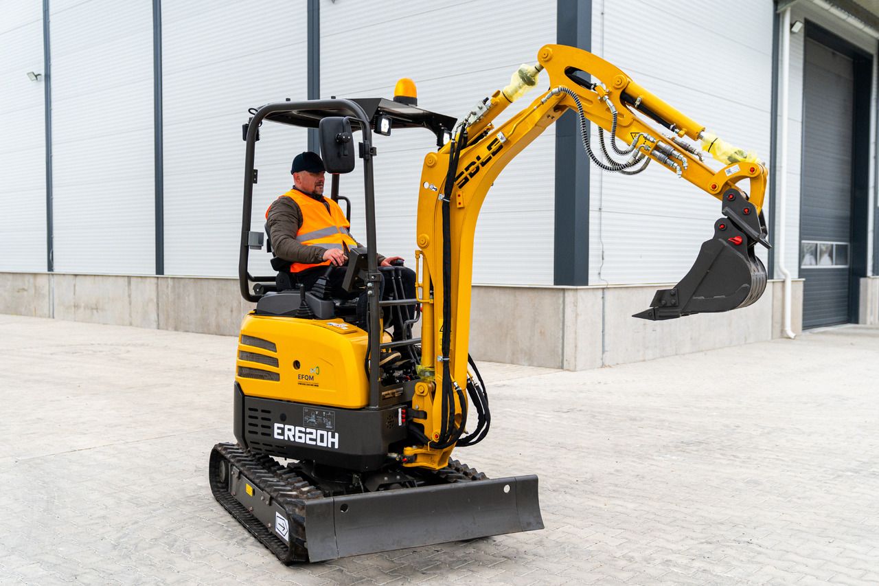 2025 SDLG ER620H Crawler Excavator