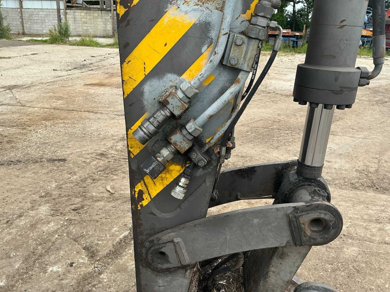 1998 Volvo EW200 Wheel Excavator