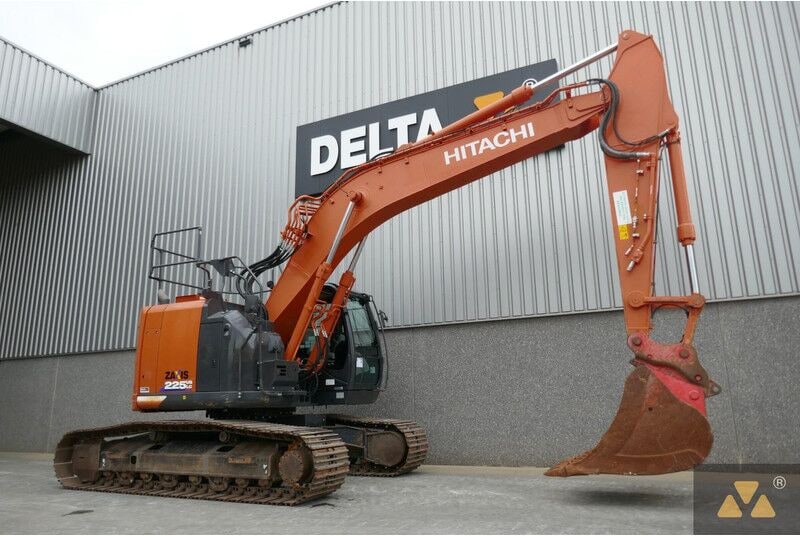 2021 Hitachi ZX225USLC-6 Crawler Excavator