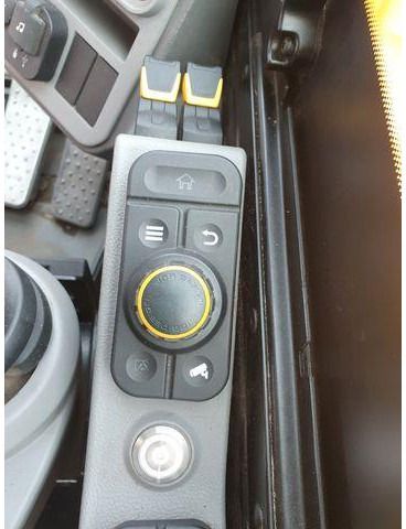 2022 JCB 110W Wheel Excavator