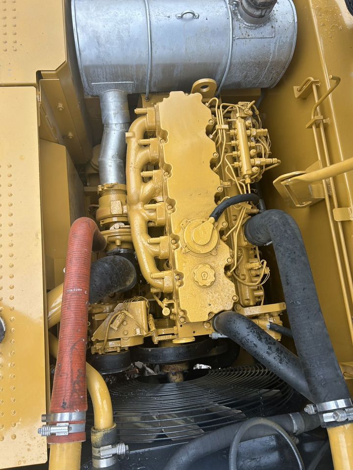 2023 Caterpillar 320D Crawler Excavator