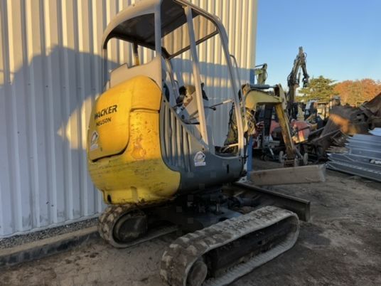 2010 Wacker Neuson 2404RD VDS Mini Excavator