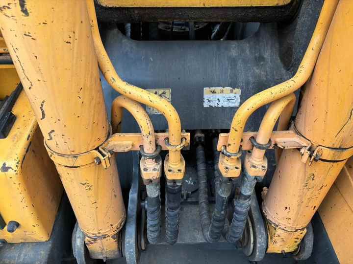 2018 Hyundai R210W-9 Crawler Excavator