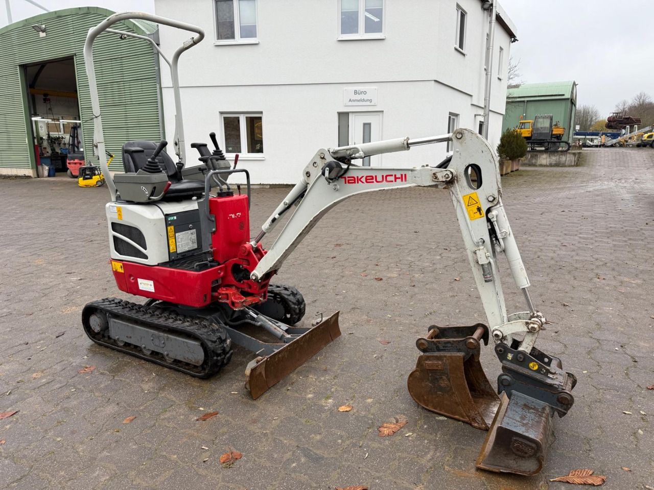 2022 Takeuchi TB210R Mini Excavator