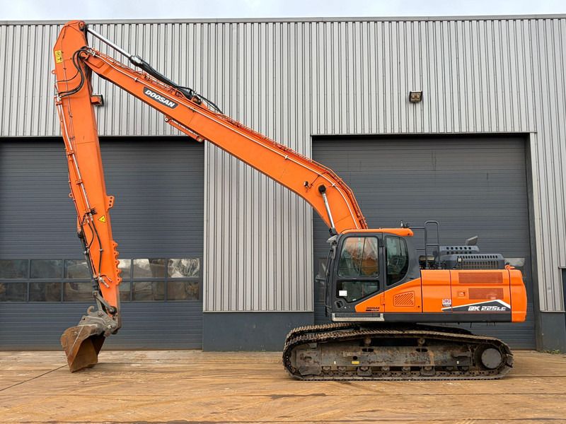 2022 Doosan DX225LC-7 Crawler Excavator