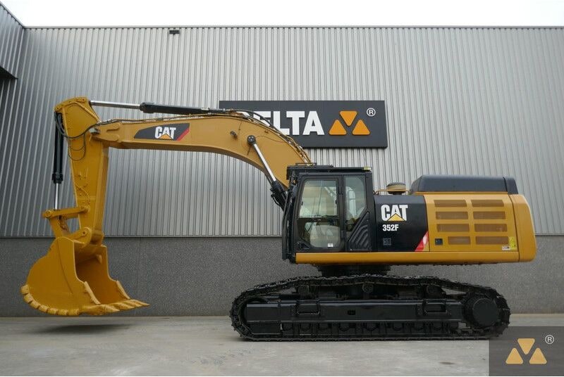 2020 Caterpillar 352F Crawler Excavator