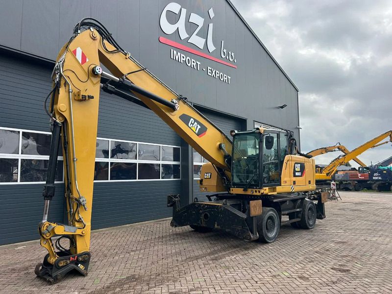2015 Caterpillar MH3022 Material Handler