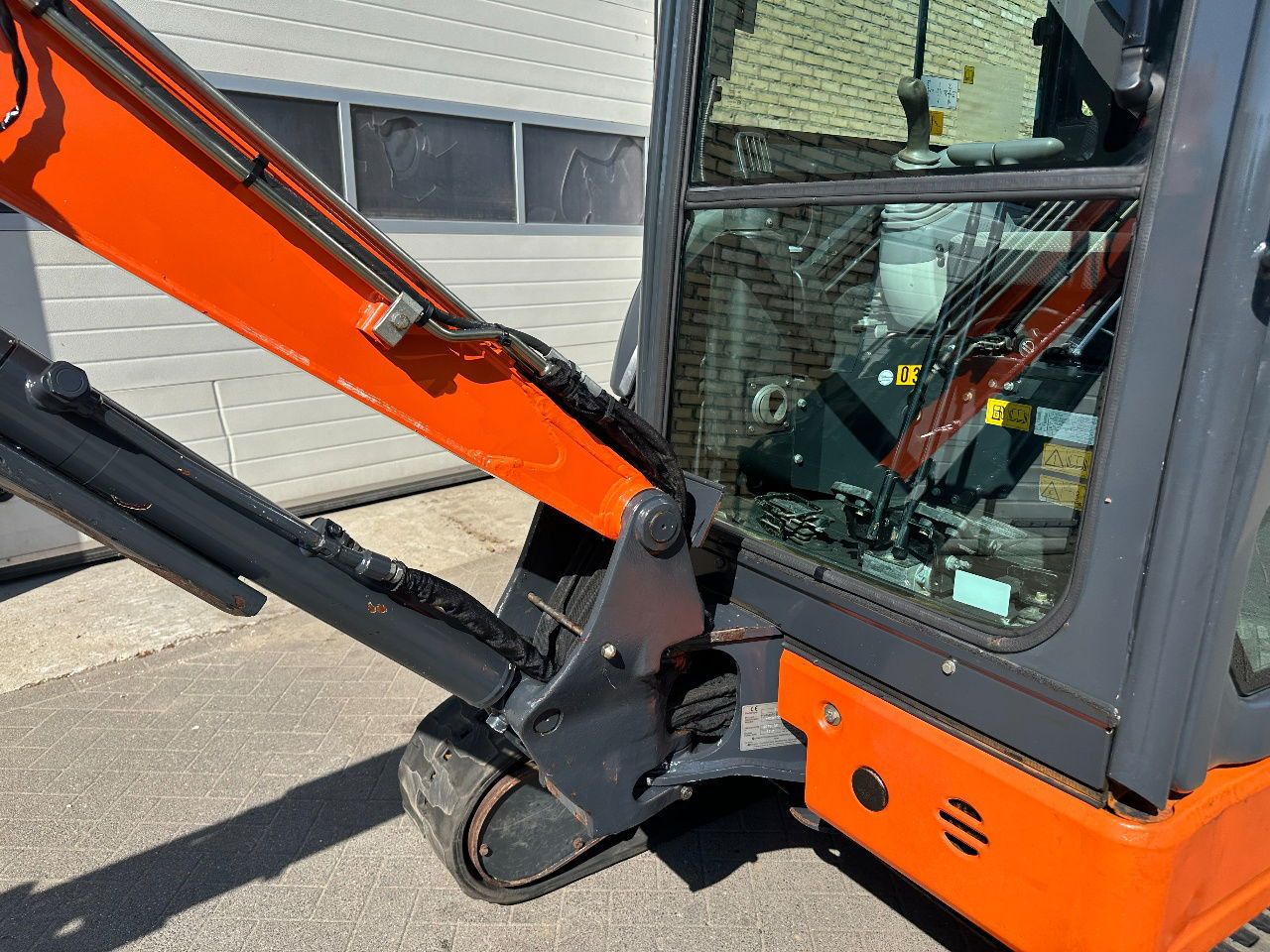 Hitachi ZX26U-6CR Mini Excavator