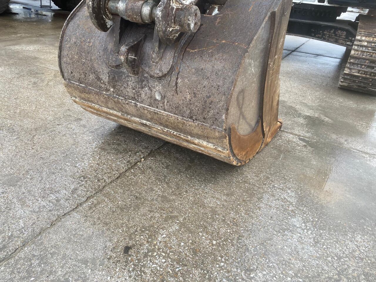 2017 Caterpillar 330F Crawler Excavator