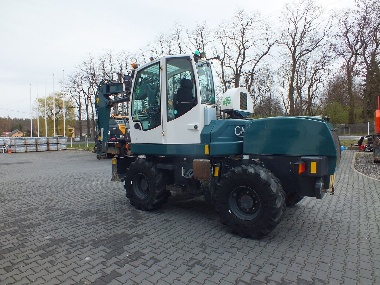 2015 Gallmac TG12 Wheel Excavator