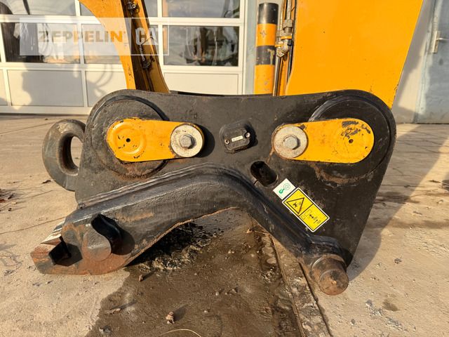 2020 Caterpillar MH3022-06C Material Handler