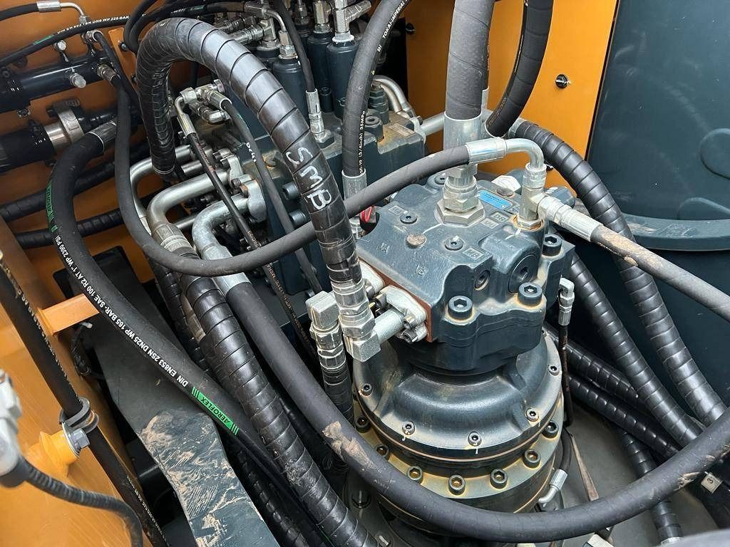 2025 Hyundai R210L Crawler Excavator
