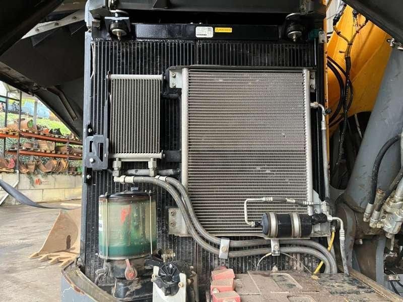 2015 Liebherr R926COMPACT LC Crawler Excavator