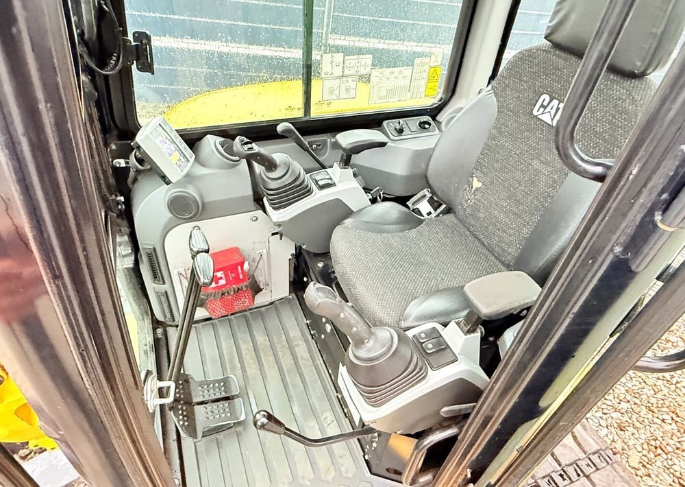 2019 Caterpillar 305.5E Mini Excavator