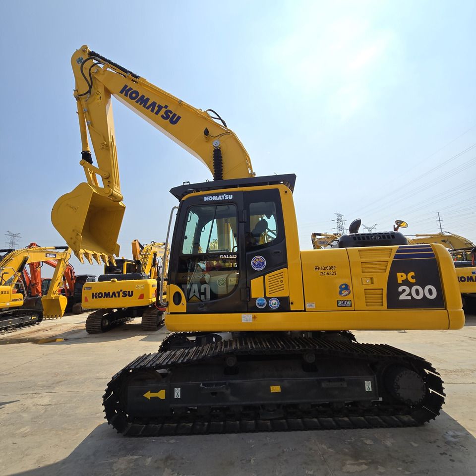 2024 Komatsu PC200-8 Crawler Excavator