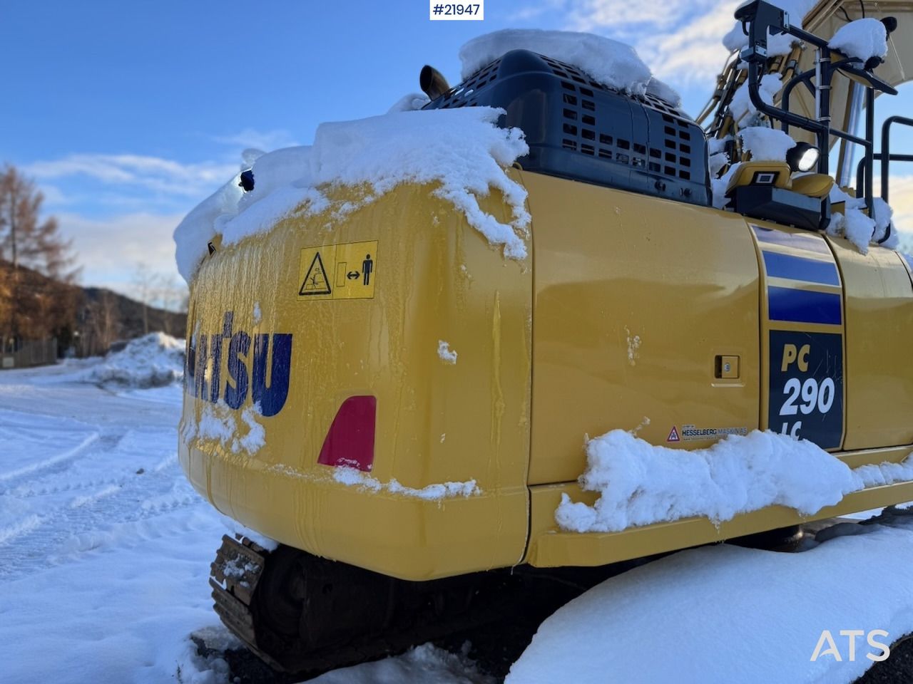 2022 Komatsu PC290LC-11 Crawler Excavator