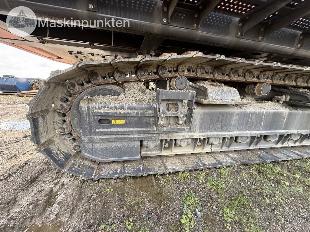 2025 Develon 800LC-7 Crawler Excavator