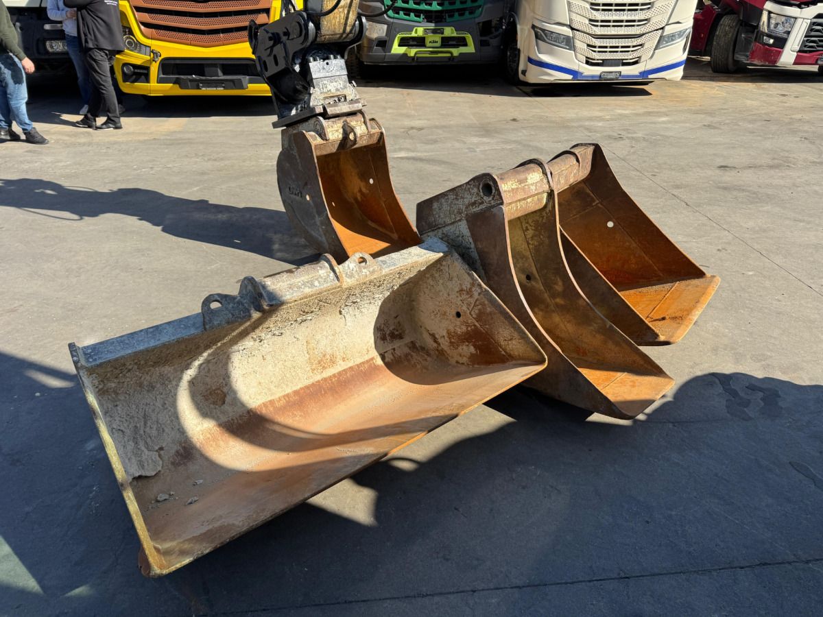 2015 Caterpillar M313D Wheel Excavator