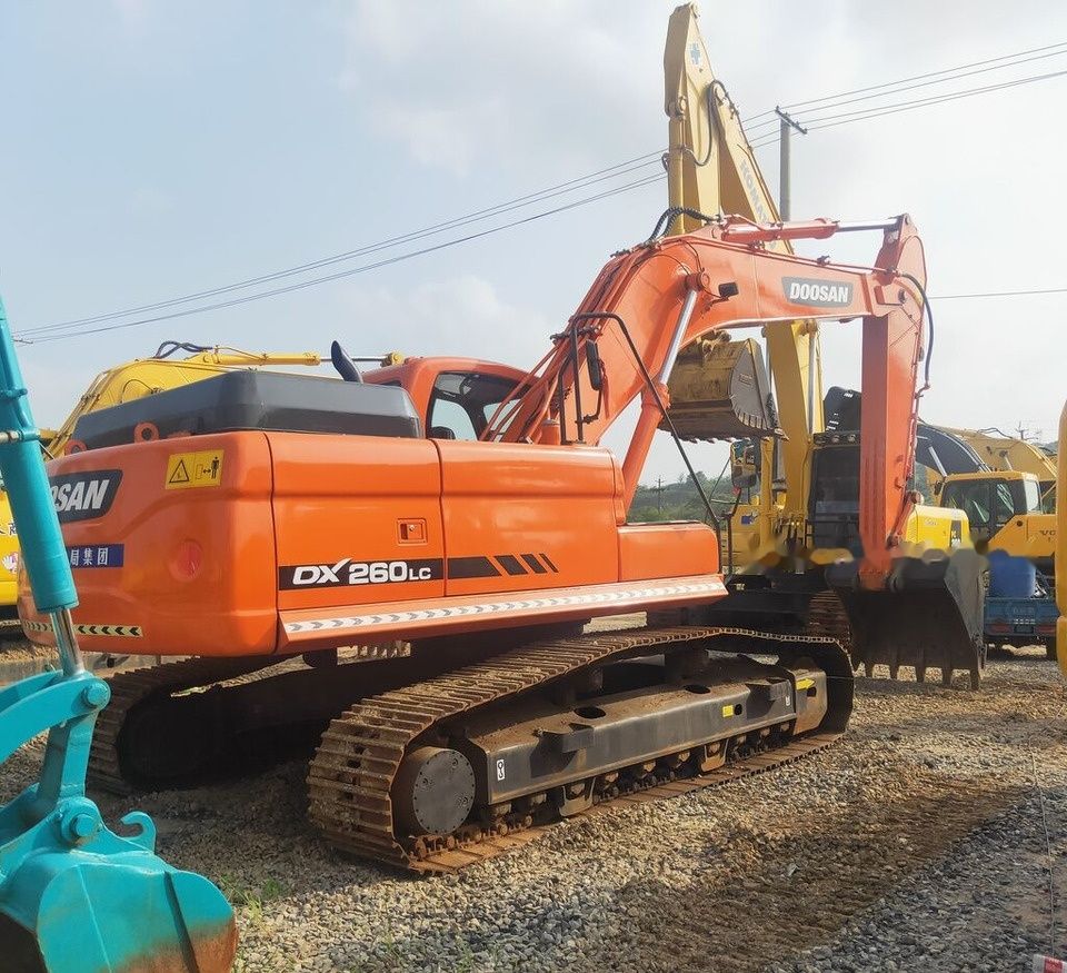 2018 Doosan DX260LC Crawler Excavator