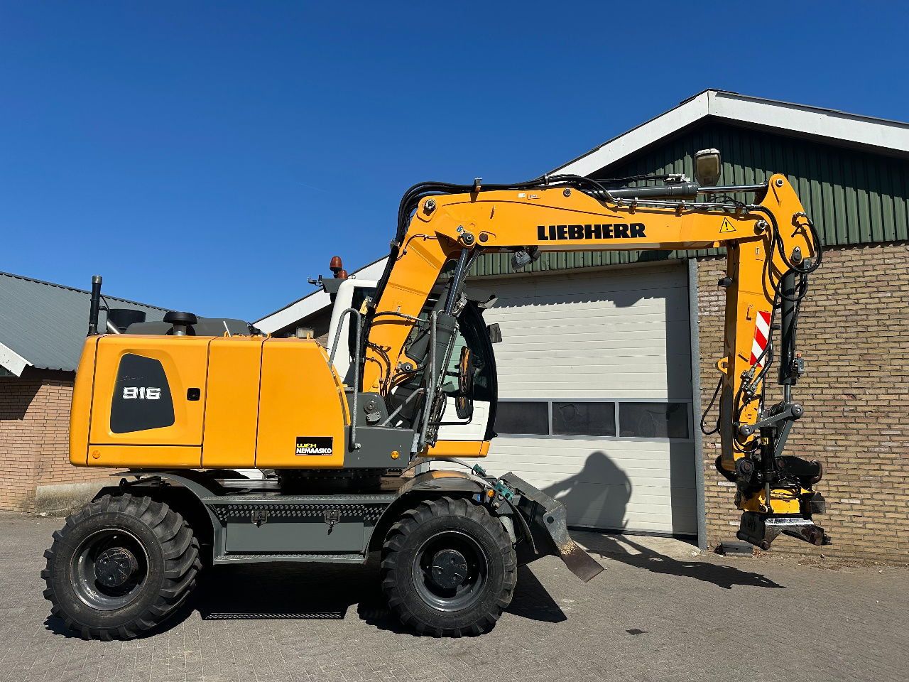 2014 Liebherr A916 Wheel Excavator