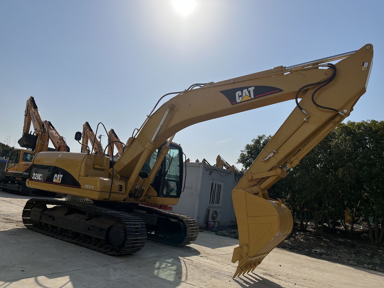 2016 Caterpillar 320CL Crawler Excavator