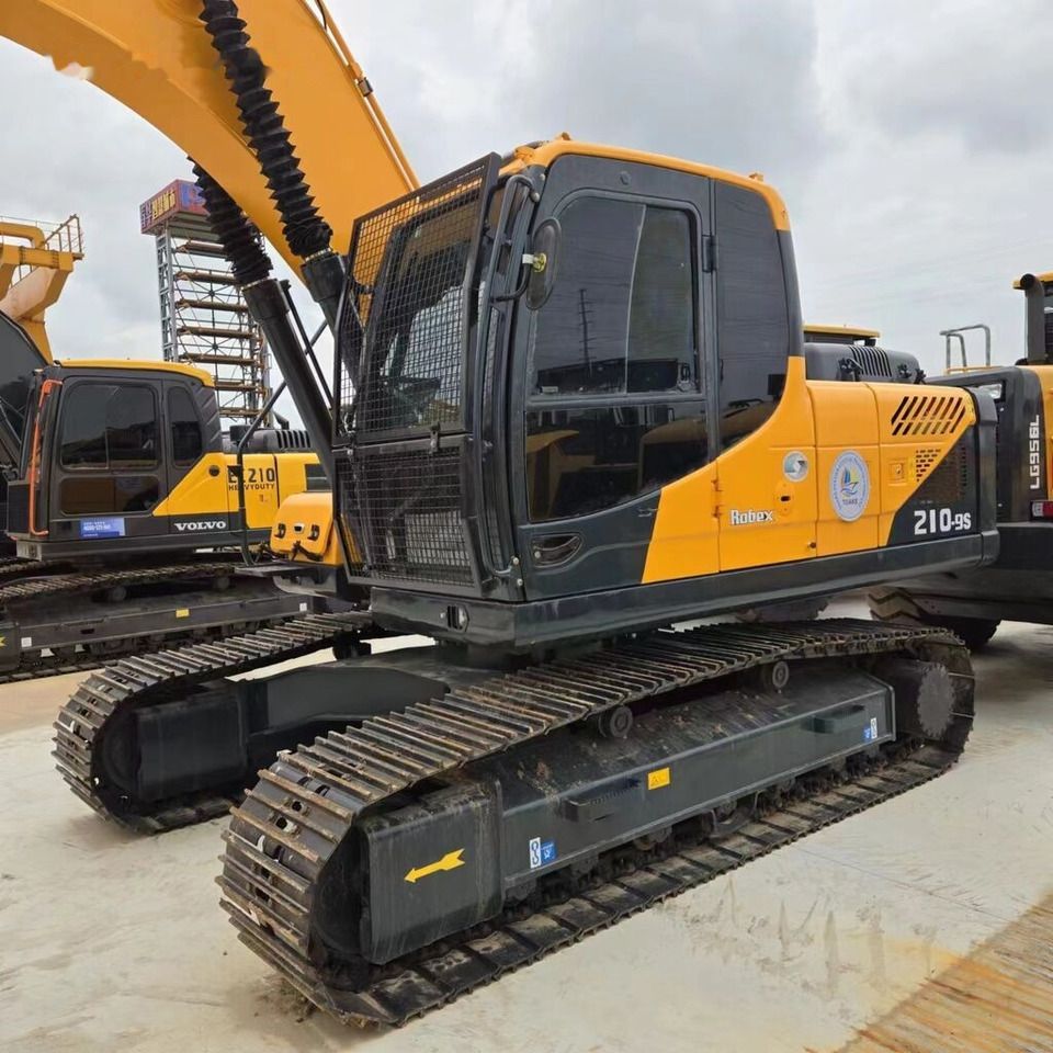 2021 Hyundai R210-9S Crawler Excavator