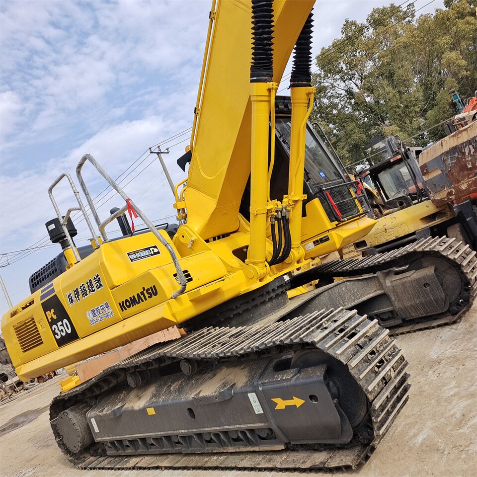 2022 Komatsu PC350-7 Crawler Excavator