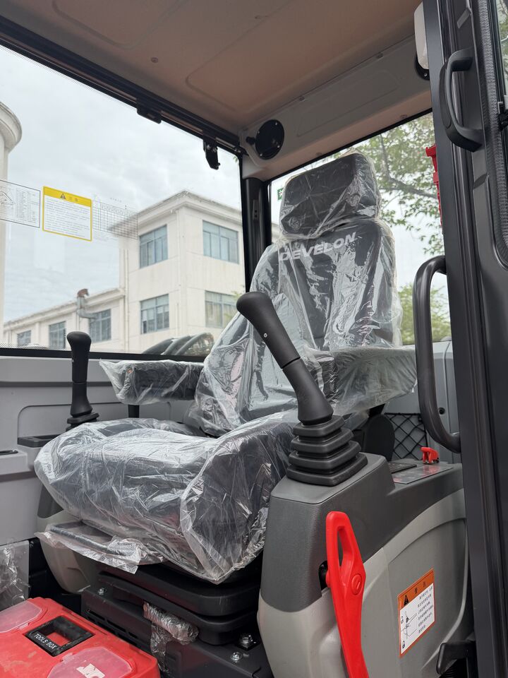 2026 Develon DX60D-10 Crawler Excavator