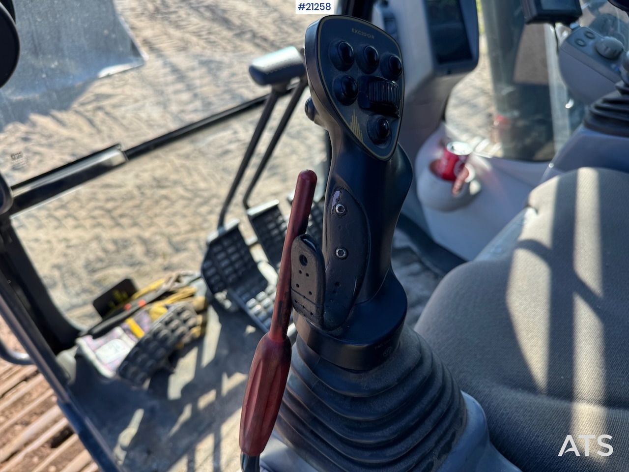 2018 Hitachi ZX190 LC-6