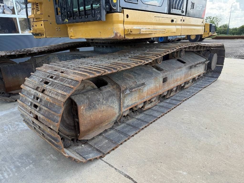 2017 Caterpillar 335FLCR Crawler Excavator